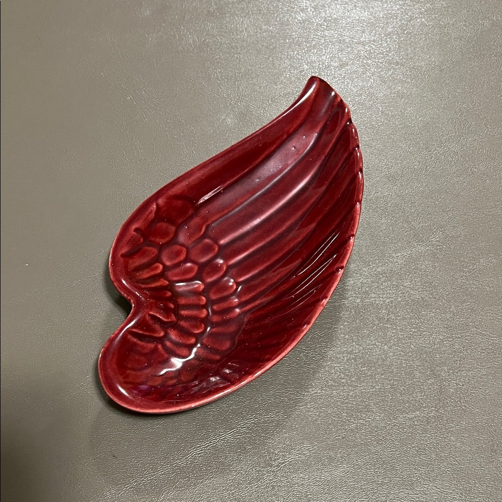 Red Wing-Shaped Ceramic Dish